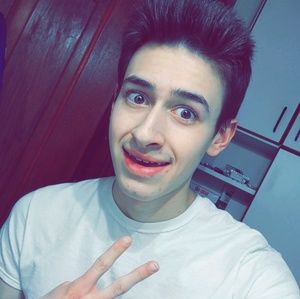 Meet your Posher, Jonathan